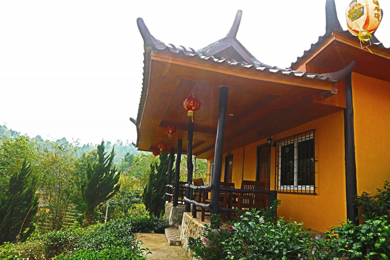 Chasa Rakthai Resort