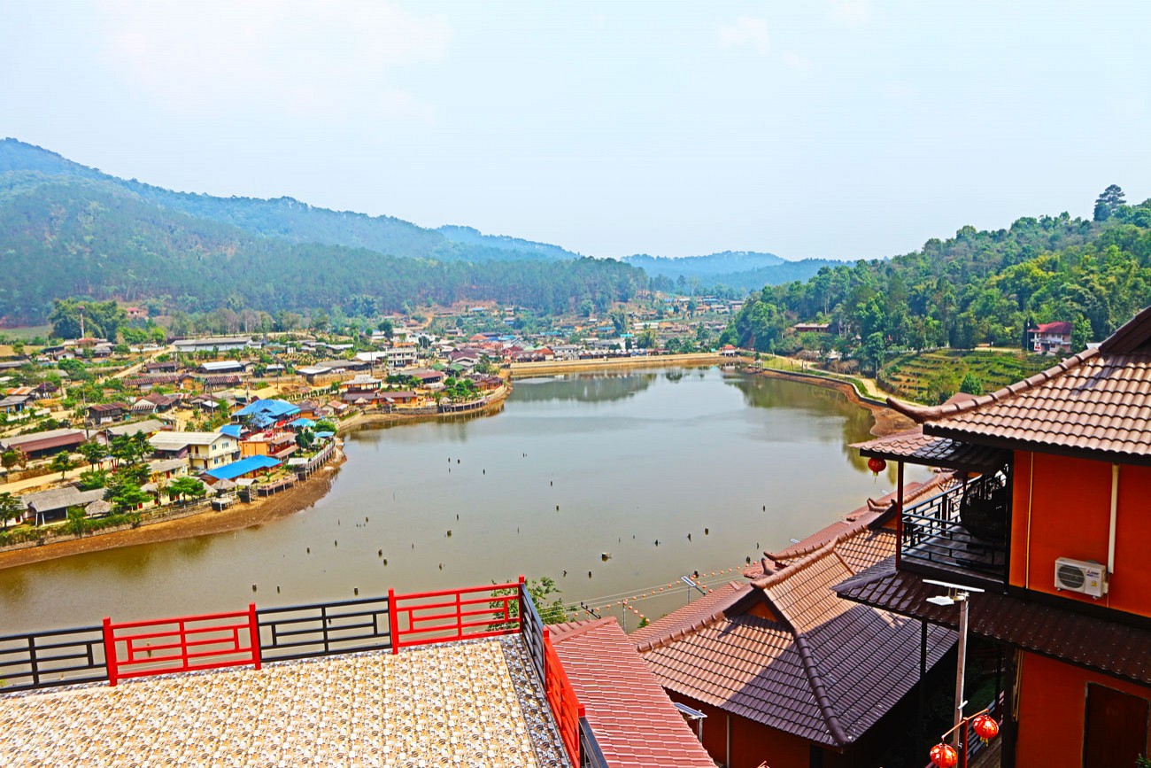 Chasa Rakthai Resort